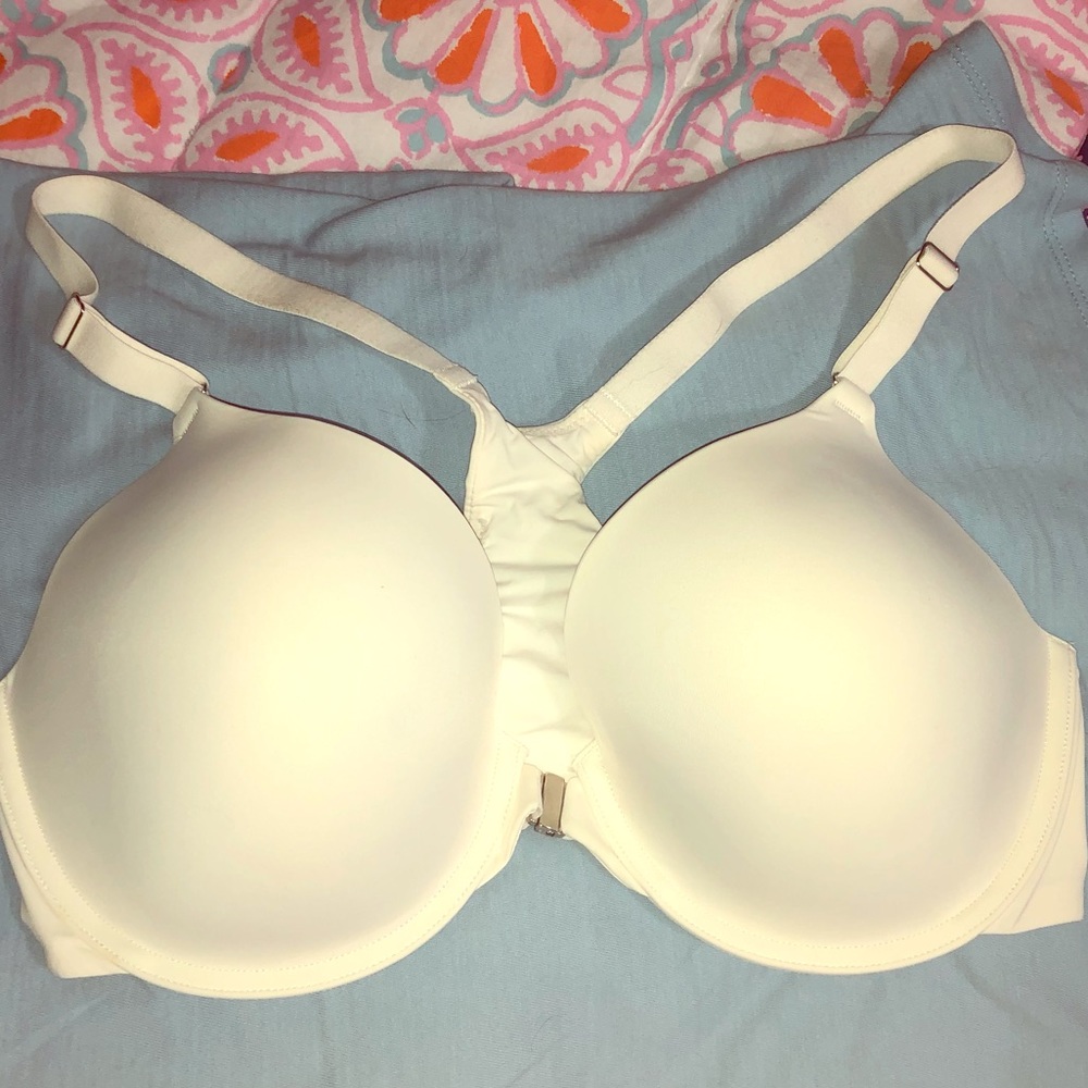 Soma front-close bra 36D